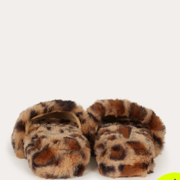 👣Forever Leopard Print Slide Slippers comfortable and warm beautiful - Picture 7 of 11